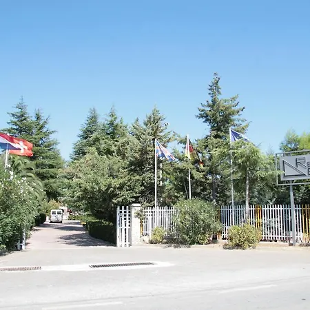 Villaggio Turistico Delfino 3* Vieste