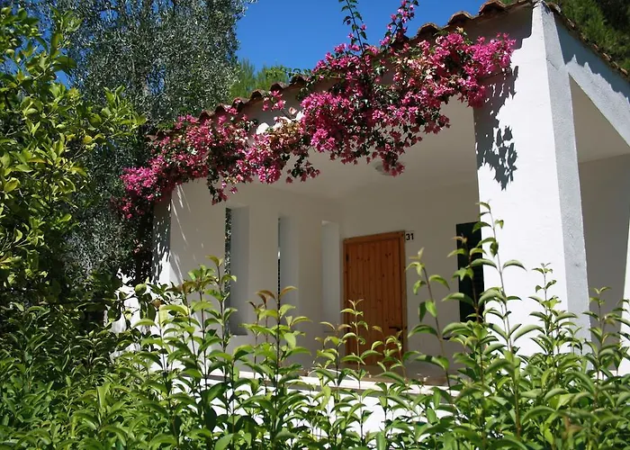 Villaggio Turistico Delfino 3* Vieste