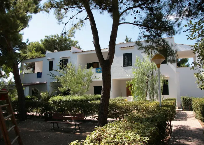 Aldeamento Turístico Villaggio Turistico Delfino 3*