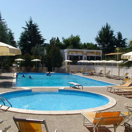 Aldeamento Turístico Villaggio Turistico Delfino Vieste